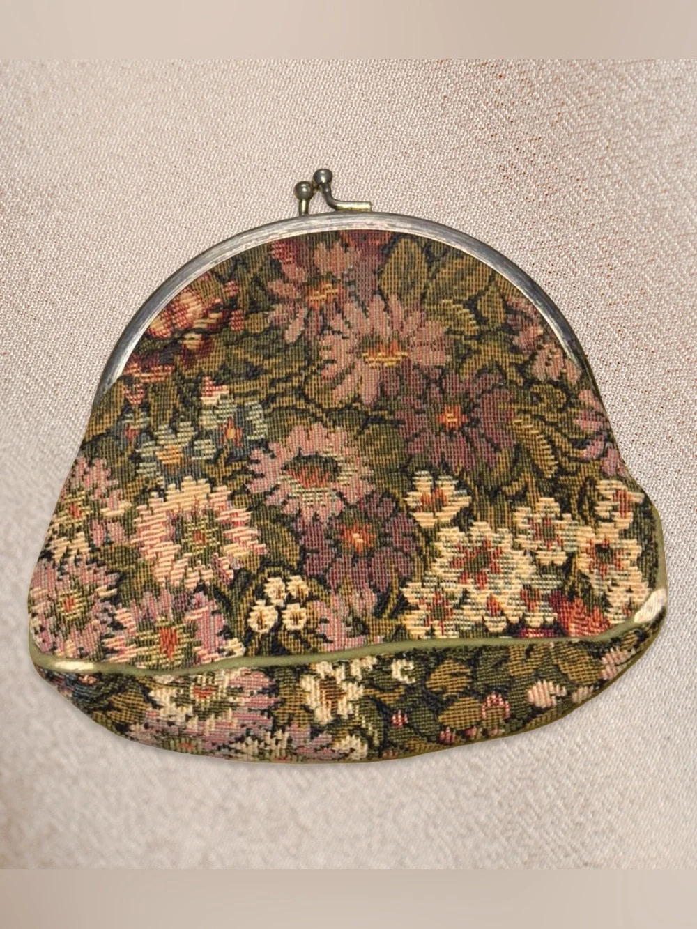 N/A charming floral